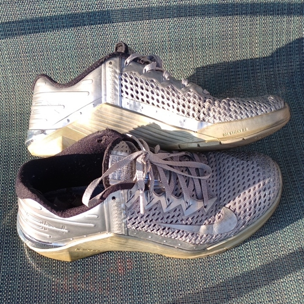 Nike Black and Silver Athletic Shoes